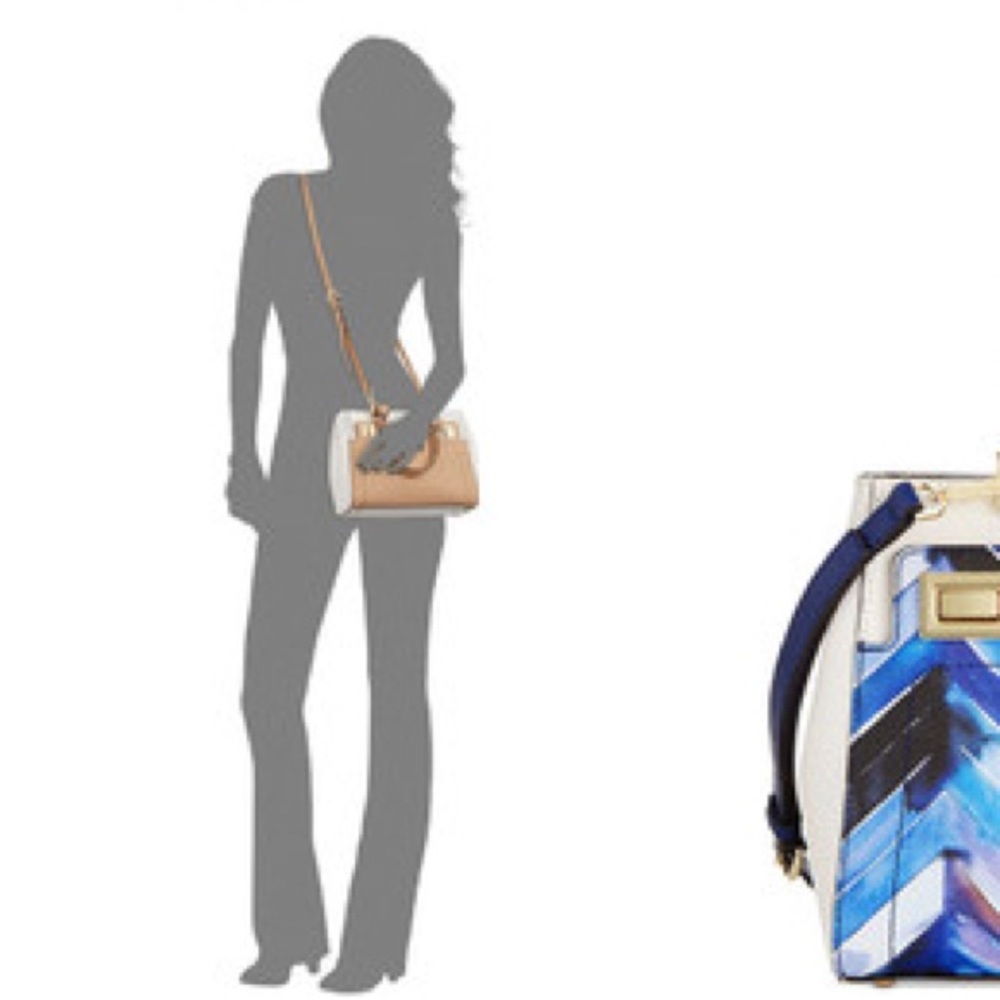 CALVIN KLEIN Crossbody satchel - White w/ blue Chevron  pattern & gold details. - Picture 7 of 16